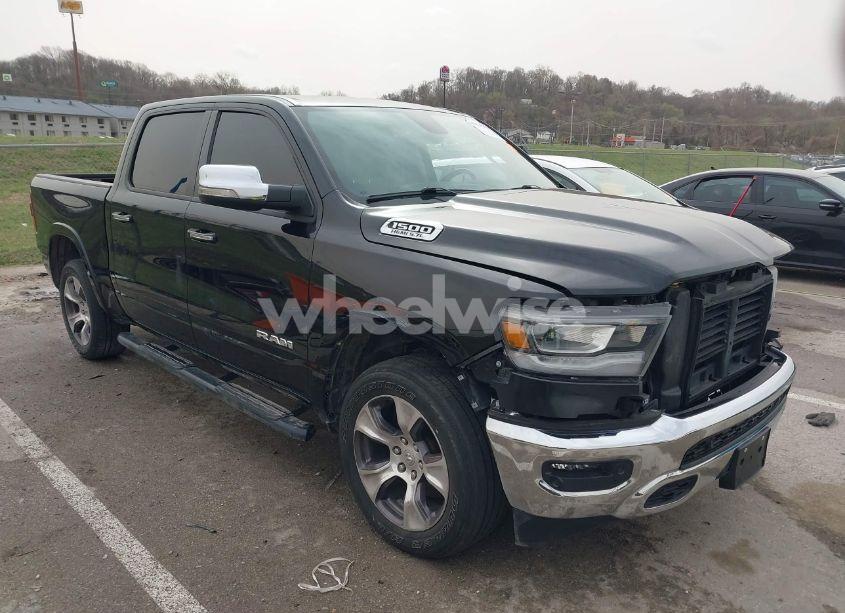2020 Ram 1500 LARAMIE 4X4 5'7 BOX (VIN 1C6SRFJT8LN419772) main photo