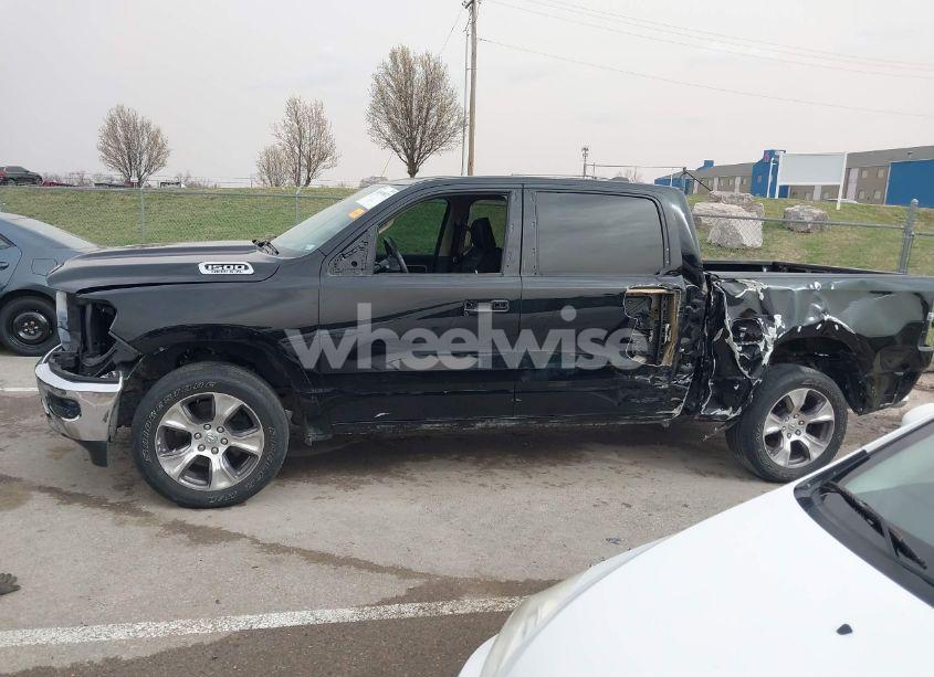 Photo 15 of 2020 Ram 1500 LARAMIE 4X4 5'7 BOX (VIN 1C6SRFJT8LN419772)