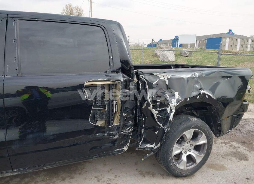 Photo 6 of 2020 Ram 1500 LARAMIE 4X4 5'7 BOX (VIN 1C6SRFJT8LN419772)