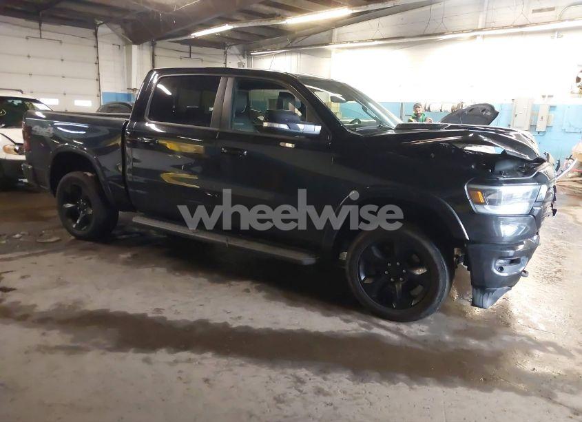 2021 Ram 1500 LARAMIE 4X4 5'7 BOX (VIN 1C6SRFJT8MN515628) main photo