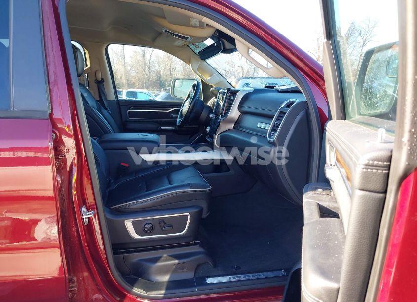 Photo 5 of 2021 Ram 1500 LARAMIE 4X4 5'7 BOX (VIN 1C6SRFJT8MN773616)