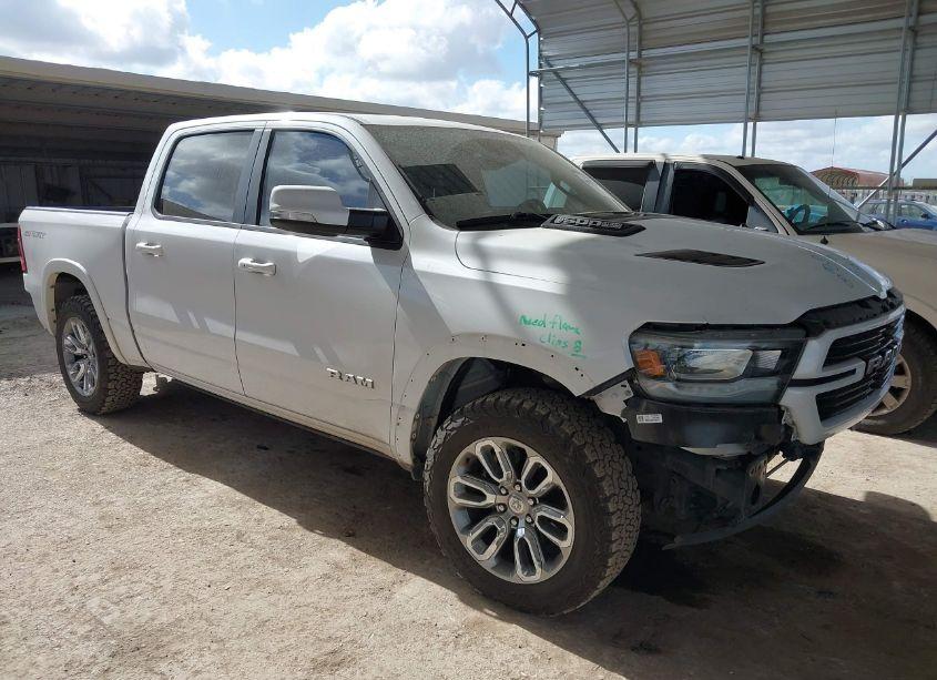 2021 Ram 1500 LARAMIE 4X4 5'7 BOX (VIN 1C6SRFJT8MN810244) main photo