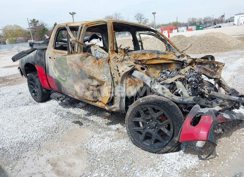 2022 Ram 1500 LARAMIE 4X4 5'7 BOX (VIN 1C6SRFJT8NN189377) main photo