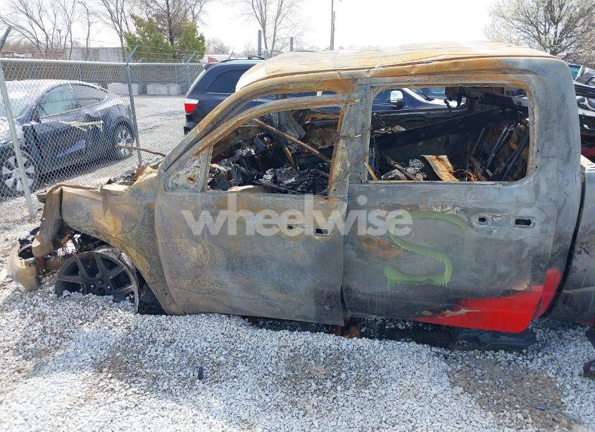 Photo 6 of 2022 Ram 1500 LARAMIE 4X4 5'7 BOX (VIN 1C6SRFJT8NN189377)