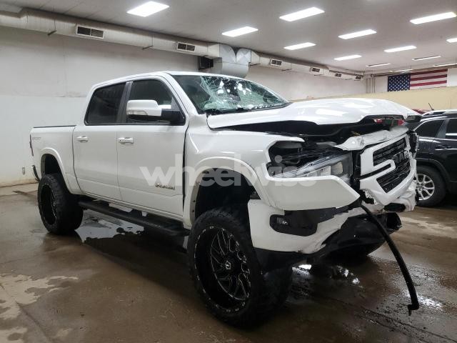 Photo 5 of 2020 RAM 1500 LARAMIE (VIN 1C6SRFJT9LN196027)