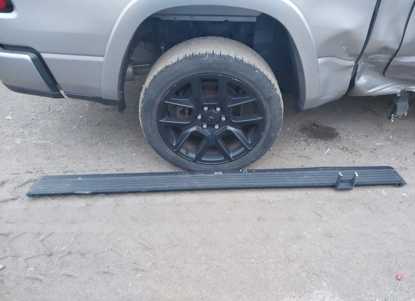 Photo 12 of 2021 Ram 1500 LARAMIE 4X4 5'7 BOX (VIN 1C6SRFJT9MN518103)