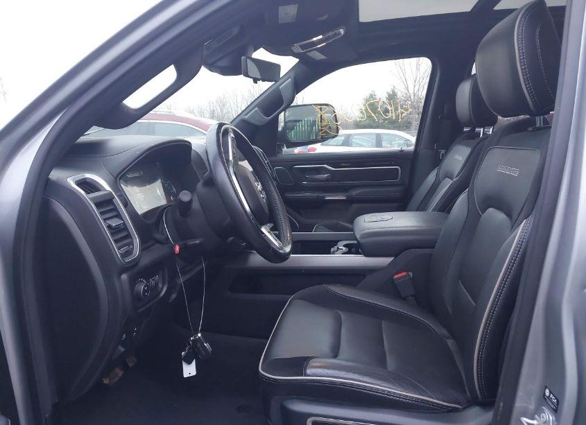 Photo 5 of 2021 Ram 1500 LARAMIE 4X4 5'7 BOX (VIN 1C6SRFJT9MN518103)