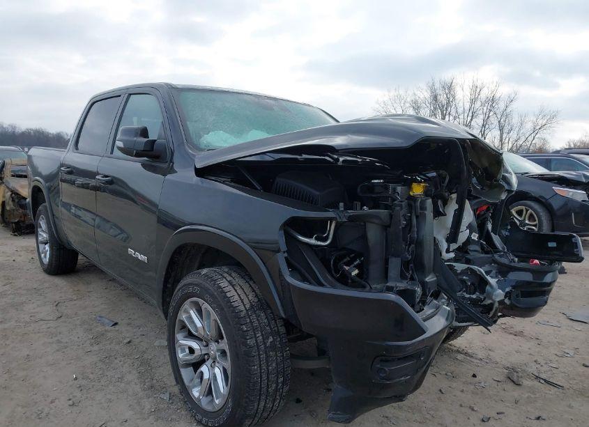2021 Ram 1500 LARAMIE 4X4 5'7 BOX (VIN 1C6SRFJT9MN773950) main photo