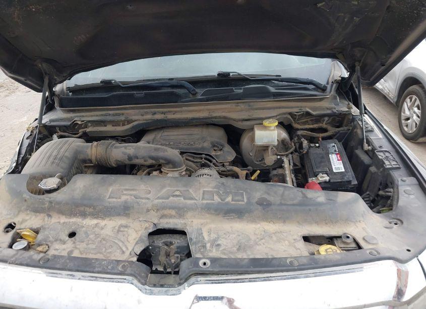 Photo 10 of 2019 Ram 1500 LARAMIE 4X4 5'7 BOX (VIN 1C6SRFJTXKN520763)