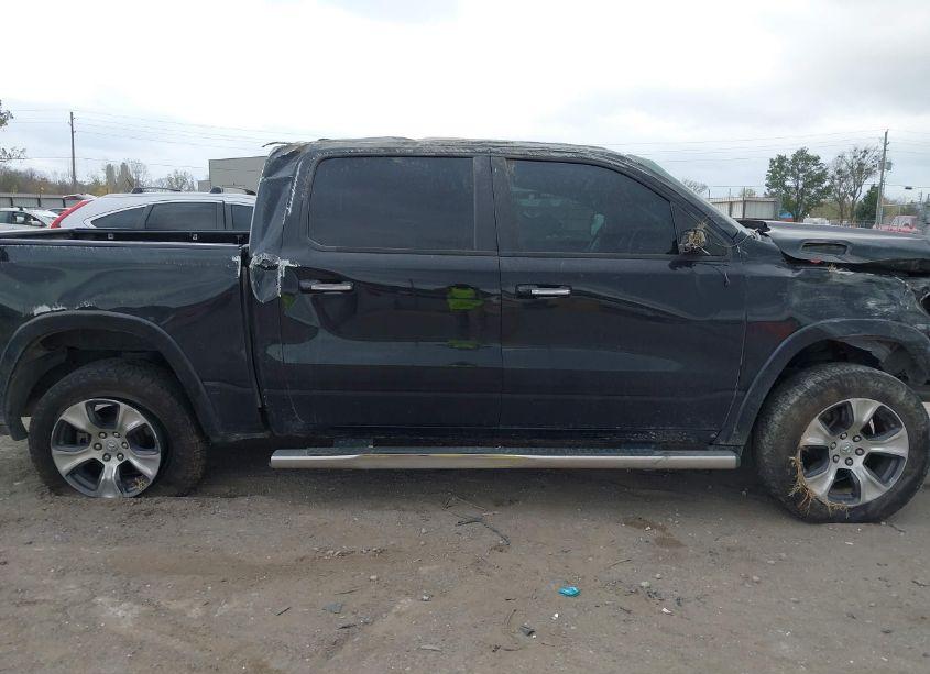 Photo 12 of 2019 Ram 1500 LARAMIE 4X4 5'7 BOX (VIN 1C6SRFJTXKN520763)