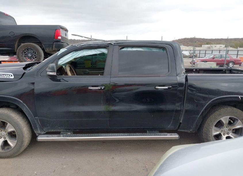 Photo 13 of 2019 Ram 1500 LARAMIE 4X4 5'7 BOX (VIN 1C6SRFJTXKN520763)