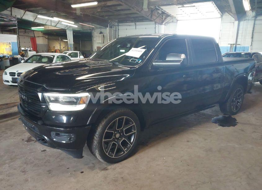 Photo 2 of 2019 Ram 1500 LARAMIE 4X4 5'7 BOX (VIN 1C6SRFJTXKN610253)