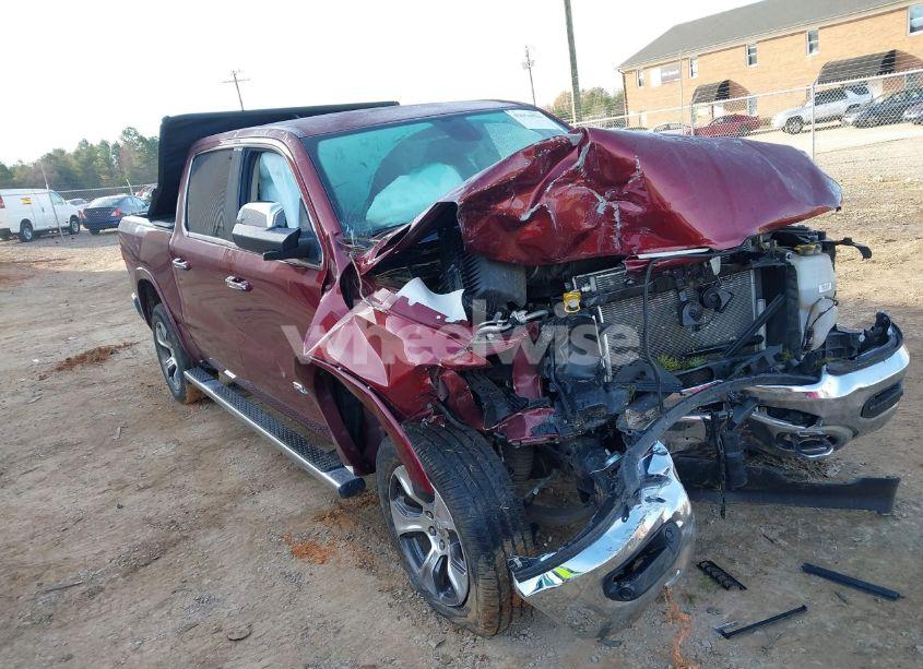 2019 Ram 1500 LARAMIE 4X4 5'7 BOX (VIN 1C6SRFJTXKN720767) main photo