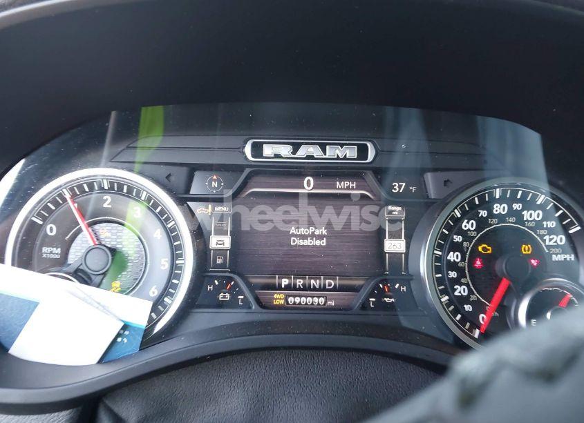 Photo 7 of 2019 Ram 1500 LARAMIE 4X4 5'7 BOX (VIN 1C6SRFJTXKN720767)