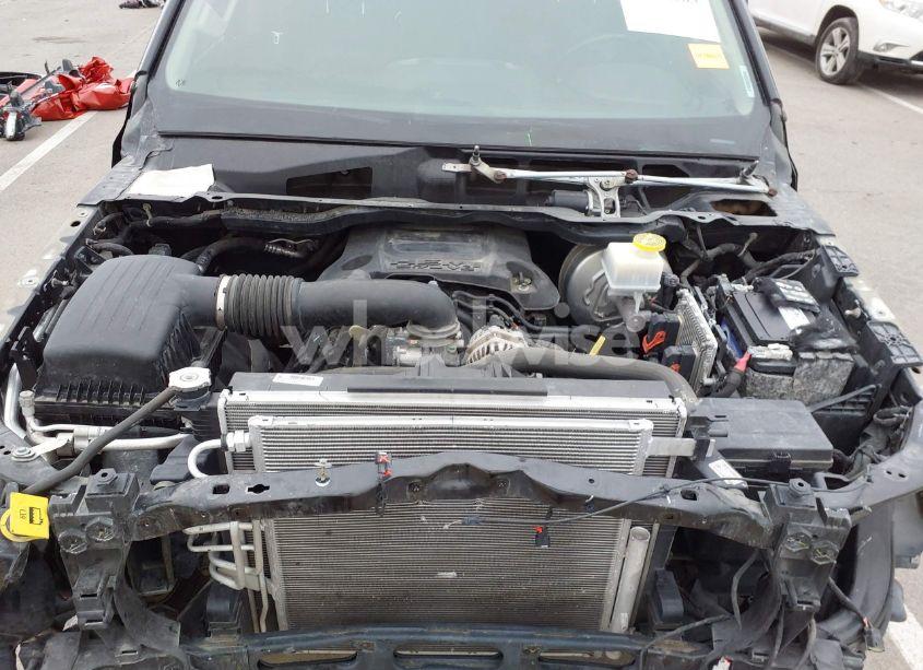 Photo 10 of 2019 Ram 1500 LARAMIE 4X4 5'7 BOX (VIN 1C6SRFJTXKN735737)