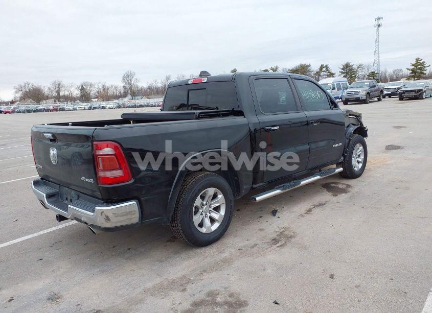 Photo 4 of 2019 Ram 1500 LARAMIE 4X4 5'7 BOX (VIN 1C6SRFJTXKN735737)