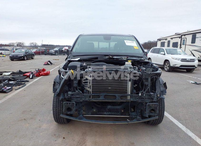 Photo 6 of 2019 Ram 1500 LARAMIE 4X4 5'7 BOX (VIN 1C6SRFJTXKN735737)