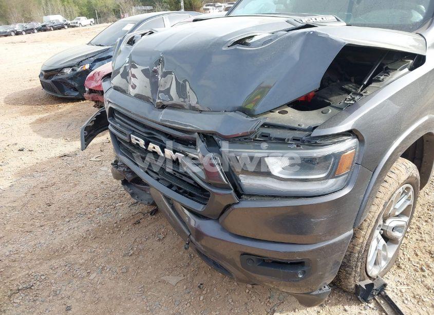 Photo 6 of 2020 Ram 1500 LARAMIE 4X4 5'7 BOX (VIN 1C6SRFJTXLN417182)