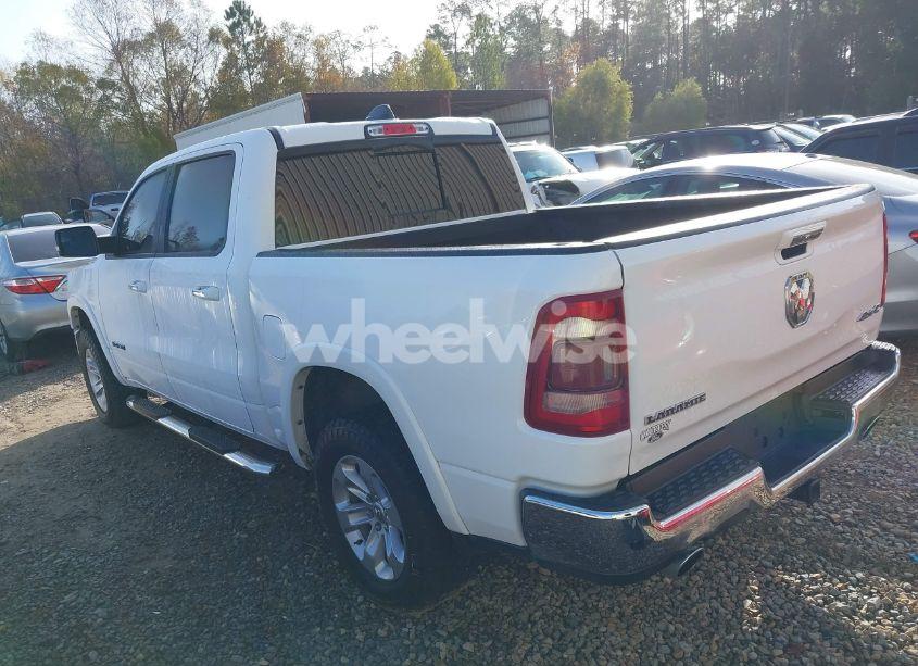 Photo 3 of 2022 Ram 1500 LARAMIE 4X4 5'7 BOX (VIN 1C6SRFJTXNN481824)