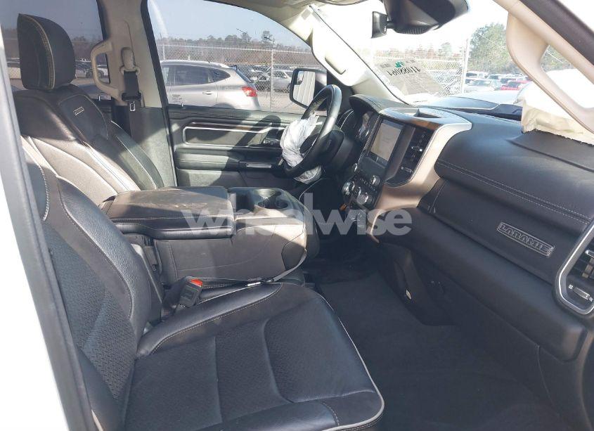 Photo 5 of 2022 Ram 1500 LARAMIE 4X4 5'7 BOX (VIN 1C6SRFJTXNN481824)