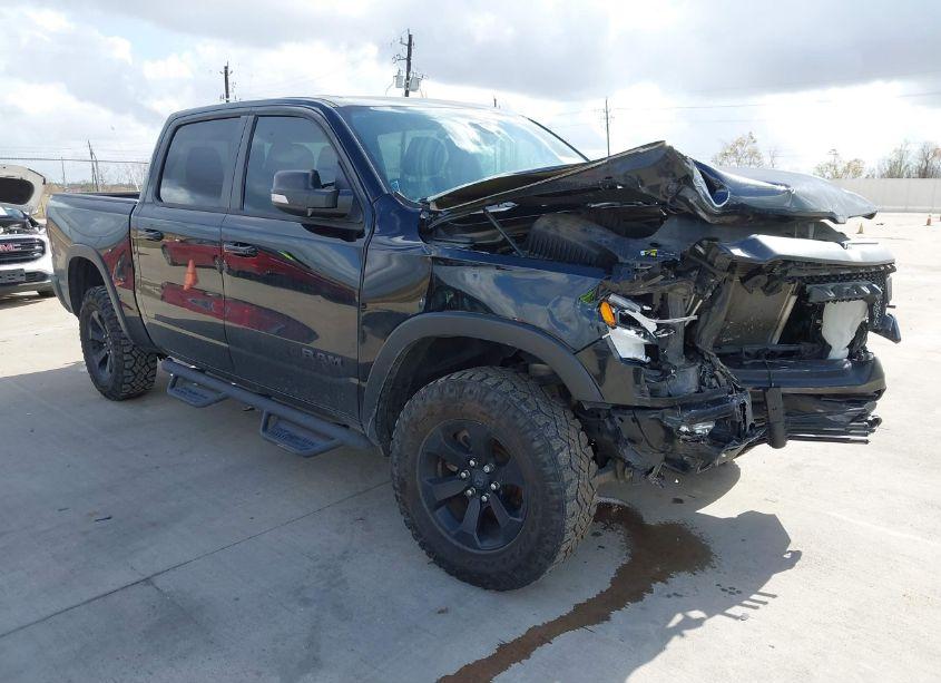 2020 Ram 1500 REBEL 4X4 5'7 BOX (VIN 1C6SRFLT1LN379743) main photo