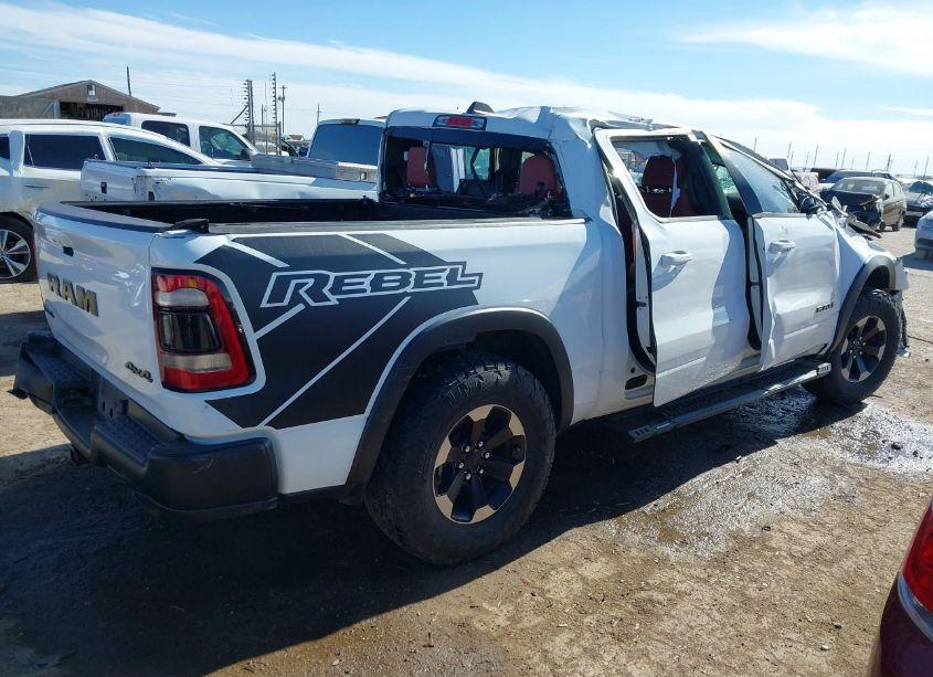 Photo 4 of 2020 Ram 1500 (VIN 1C6SRFLT3LN154000)