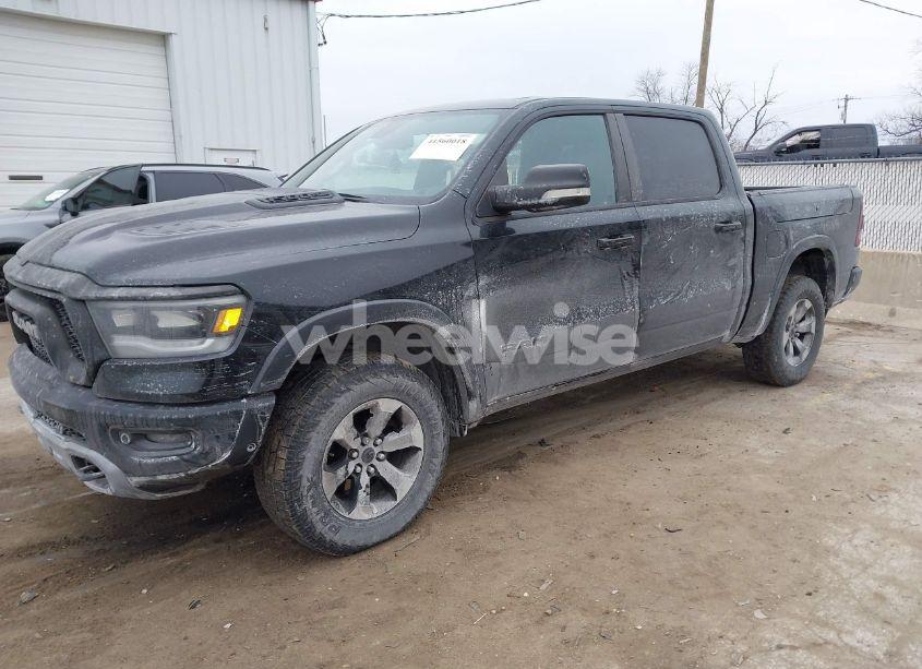 Photo 2 of 2019 Ram 1500 REBEL 4X4 5'7 BOX (VIN 1C6SRFLT6KN599362)