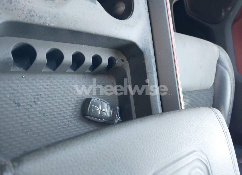 Photo 11 of 2019 Ram 1500 (VIN 1C6SRFLT6KN600686)