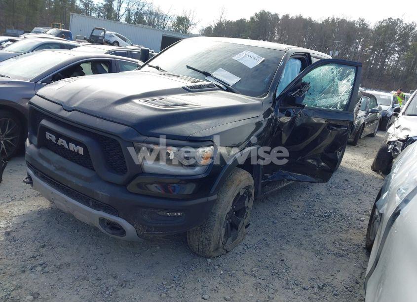 Photo 2 of 2019 Ram 1500 (VIN 1C6SRFLT6KN600686)