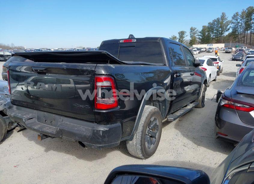 Photo 4 of 2019 Ram 1500 (VIN 1C6SRFLT6KN600686)