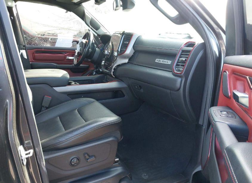 Photo 5 of 2019 Ram 1500 REBEL 4X4 5'7 BOX (VIN 1C6SRFLT6KN722948)