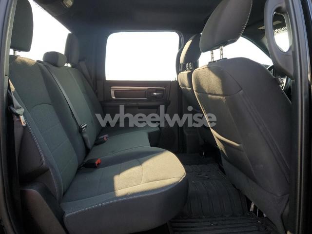 Photo 6 of 2022 RAM 1500 CLASSIC SLT (VIN 1C6SRFLT6NN417017)