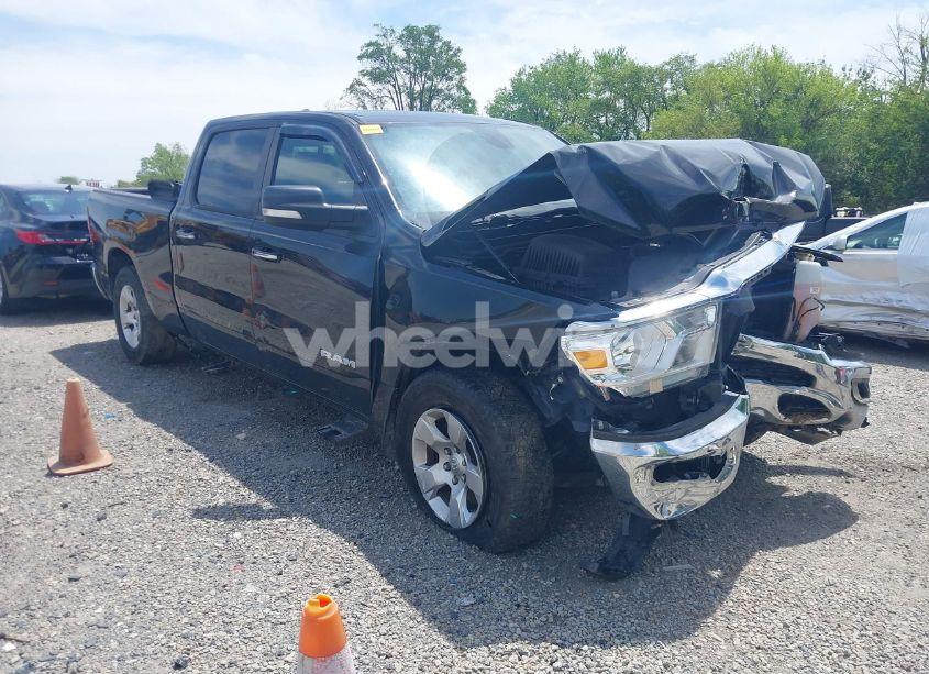 2019 Ram 1500 BIG HORN/LONE STAR 4X4 6'4 BOX (VIN 1C6SRFMT0KN698483) main photo