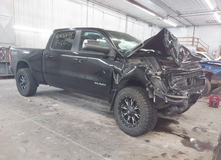 2019 Ram 1500 BIG HORN/LONE STAR 4X4 6'4 BOX (VIN 1C6SRFMT1KN781422) main photo