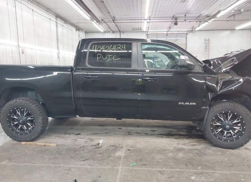 Photo 14 of 2019 Ram 1500 BIG HORN/LONE STAR 4X4 6'4 BOX (VIN 1C6SRFMT1KN781422)