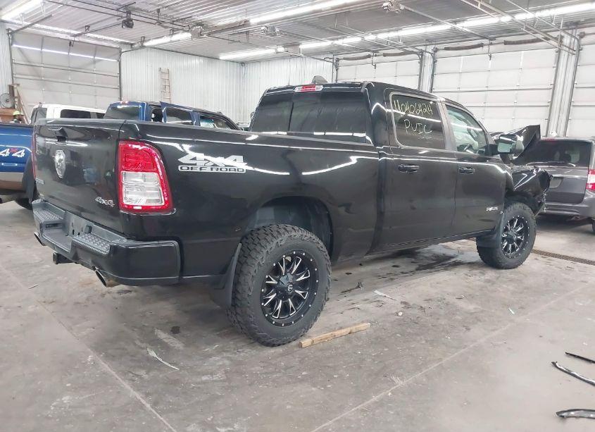 Photo 4 of 2019 Ram 1500 BIG HORN/LONE STAR 4X4 6'4 BOX (VIN 1C6SRFMT1KN781422)