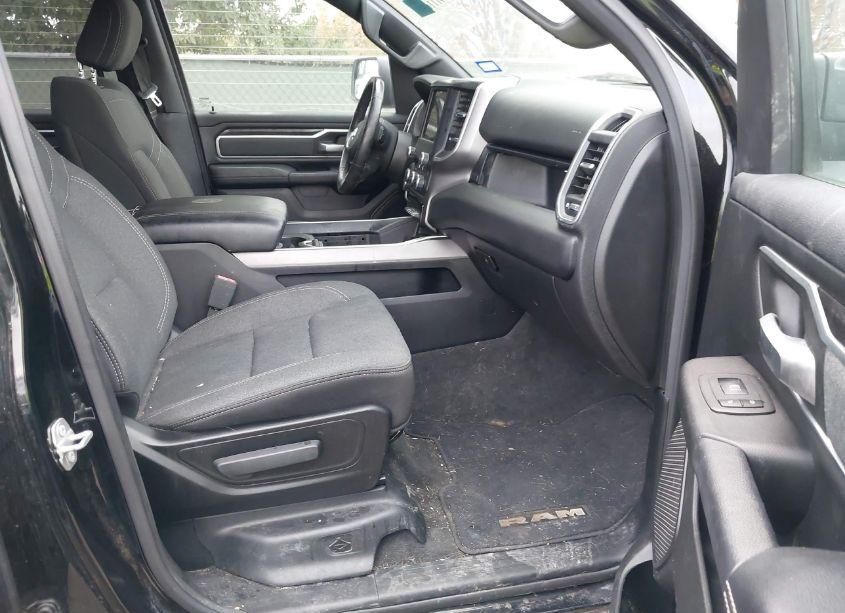 Photo 5 of 2020 Ram 1500 BIG HORN 4X4 6'4 BOX (VIN 1C6SRFMT1LN158688)