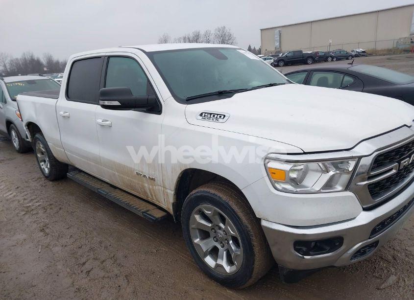 2022 Ram 1500 BIG HORN 4X4 6'4 BOX (VIN 1C6SRFMT1NN340961) main photo
