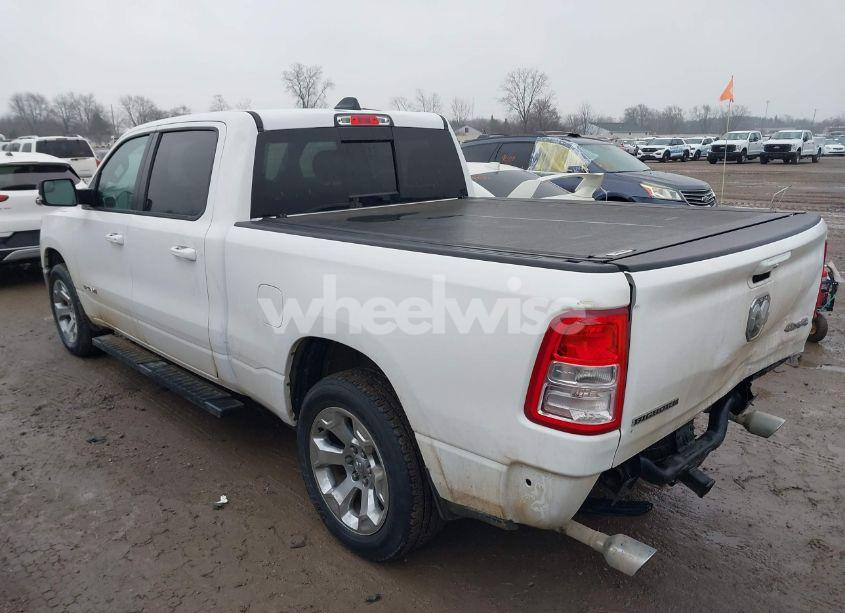Photo 3 of 2022 Ram 1500 BIG HORN 4X4 6'4 BOX (VIN 1C6SRFMT1NN340961)
