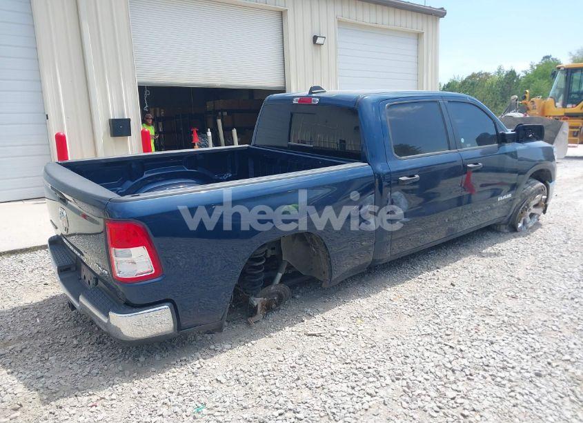 Photo 4 of 2023 Ram 1500 BIG HORN 4X4 6'4 BOX (VIN 1C6SRFMT1PN542489)