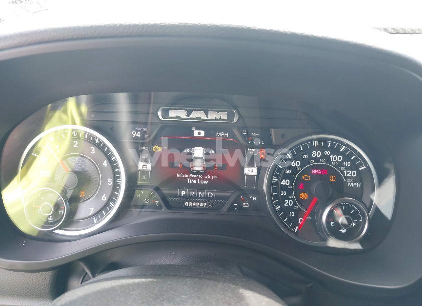 Photo 7 of 2023 Ram 1500 BIG HORN 4X4 6'4 BOX (VIN 1C6SRFMT1PN542489)