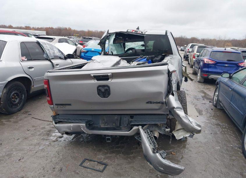 Photo 17 of 2019 Ram 1500 BIG HORN/LONE STAR 4X4 6'4 BOX (VIN 1C6SRFMT2KN717809)