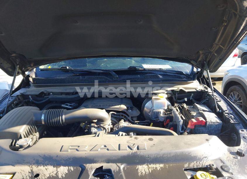 Photo 10 of 2019 Ram 1500 BIG HORN/LONE STAR 4X4 6'4 BOX (VIN 1C6SRFMT4KN783214)