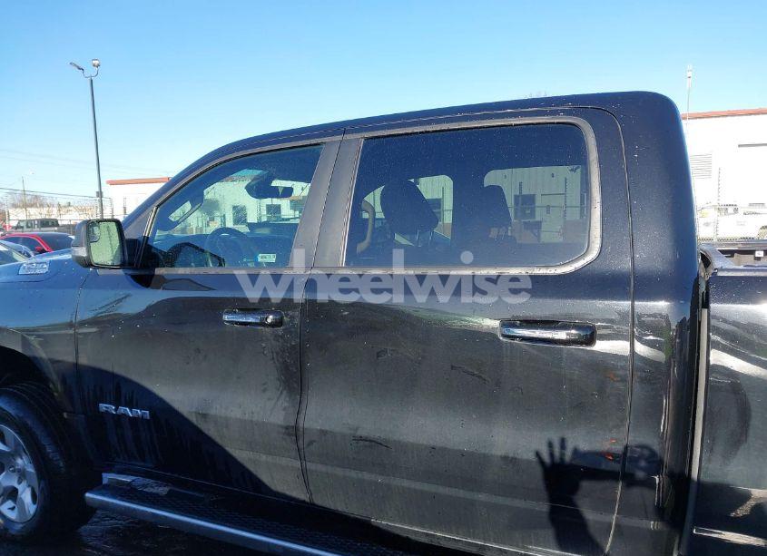 Photo 15 of 2019 Ram 1500 BIG HORN/LONE STAR 4X4 6'4 BOX (VIN 1C6SRFMT4KN783214)