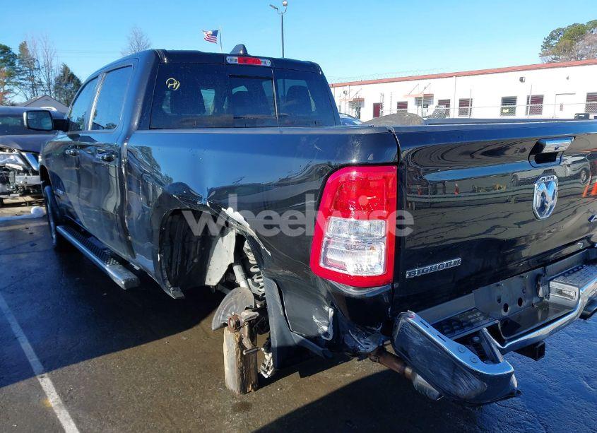 Photo 3 of 2019 Ram 1500 BIG HORN/LONE STAR 4X4 6'4 BOX (VIN 1C6SRFMT4KN783214)