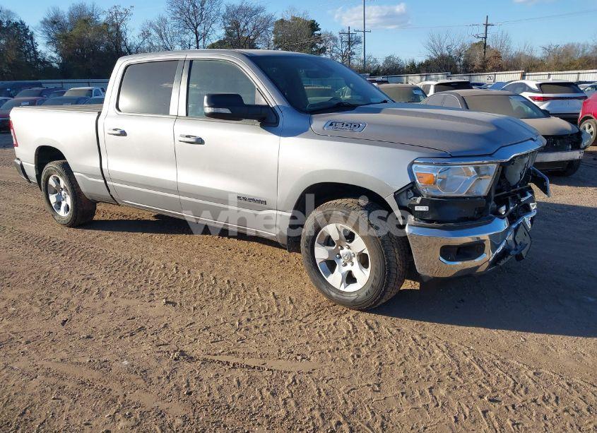 2022 Ram 1500 BIG HORN 4X4 6'4 BOX (VIN 1C6SRFMT4NN281663) main photo