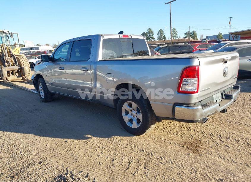 Photo 3 of 2022 Ram 1500 BIG HORN 4X4 6'4 BOX (VIN 1C6SRFMT4NN281663)