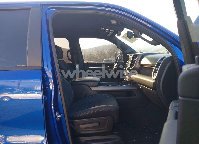 Photo 5 of 2019 Ram 1500 BIG HORN/LONE STAR 4X4 6'4 BOX (VIN 1C6SRFMT5KN644290)