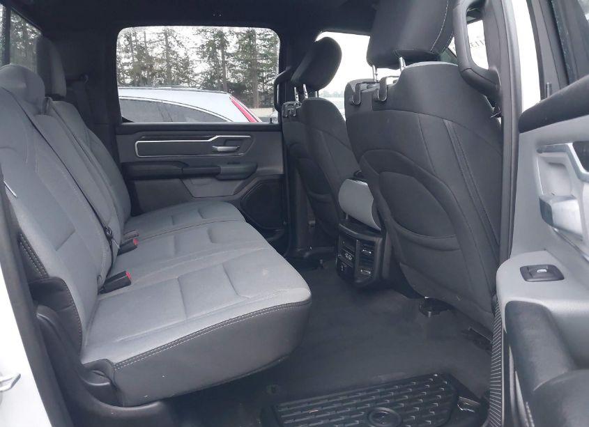 Photo 8 of 2021 Ram 1500 BIG HORN (VIN 1C6SRFMT5MN546220)