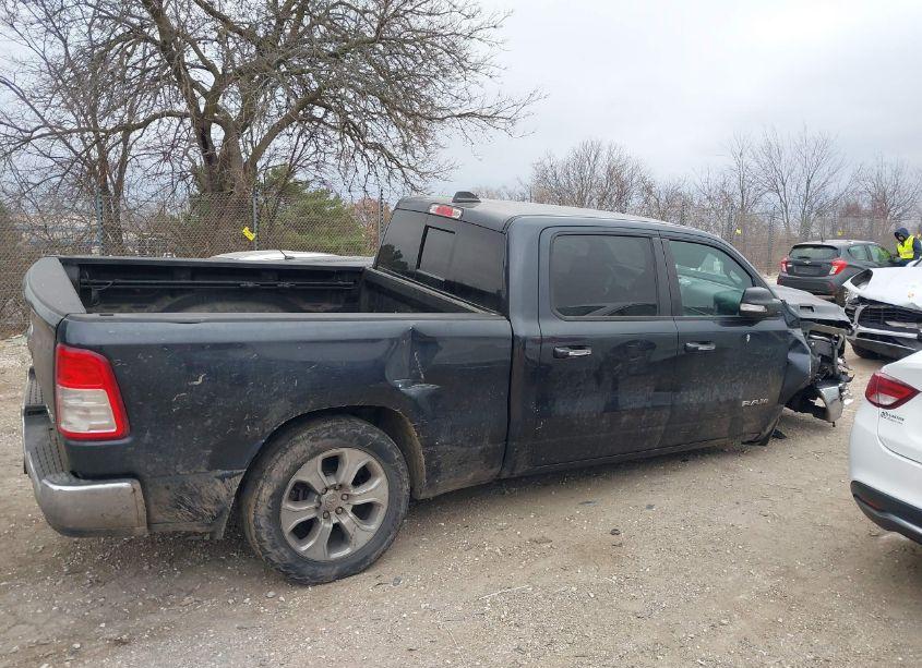 Photo 12 of 2020 Ram 1500 BIG HORN 4X4 6'4 BOX (VIN 1C6SRFMT6LN311436)